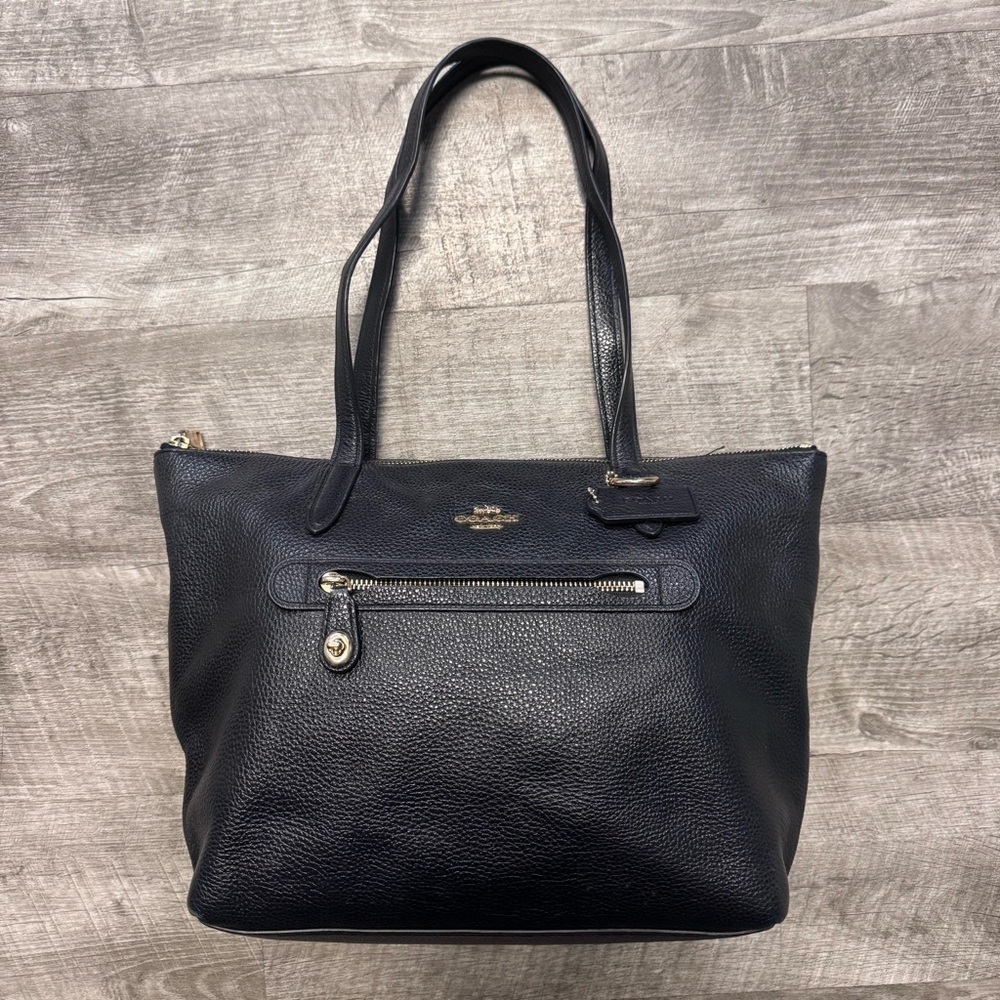 Coach Taylor Tote Light Gold/Black Pebble Leather Zip Top Closure Purse
